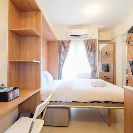 Modern Studio At Green Pramuka City Apartment Near To Shopping Center By Travelio Jakarta Exteriör bild