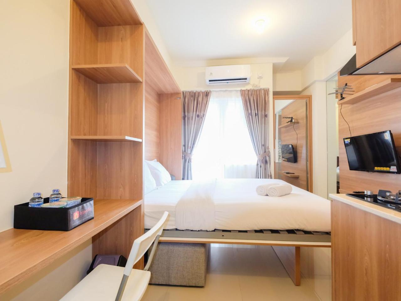 Modern Studio At Green Pramuka City Apartment Near To Shopping Center By Travelio Jakarta Exteriör bild