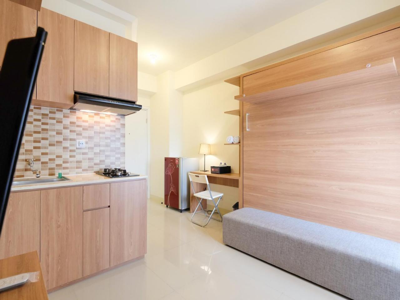 Modern Studio At Green Pramuka City Apartment Near To Shopping Center By Travelio Jakarta Exteriör bild