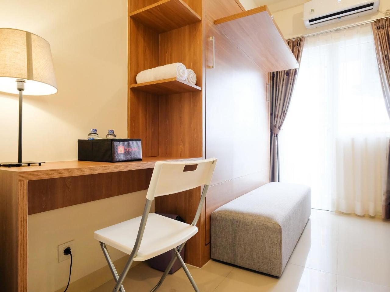 Modern Studio At Green Pramuka City Apartment Near To Shopping Center By Travelio Jakarta Exteriör bild